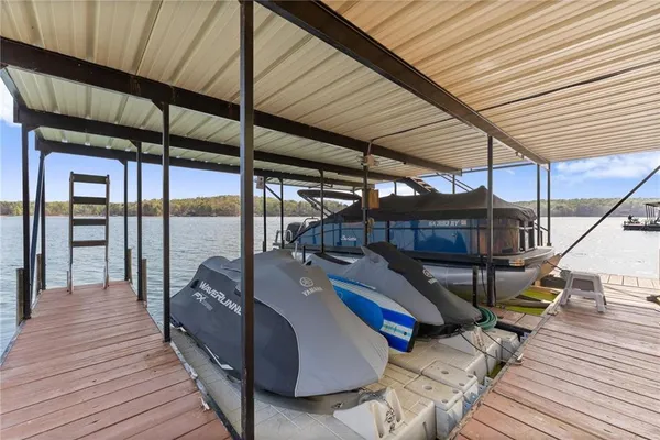 $1,100,000 | 103 Tugalo Point, Lavonia, GA 30553