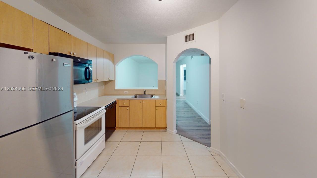 2921 Southeast 13th Road, Unit 10439 Homestead, FL 33035 - Photo 13 of 28