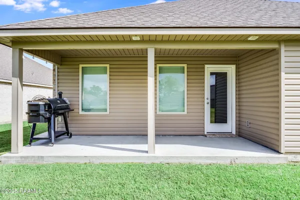 $269,000 | 101 Nova Lake Drive, Duson, LA 70529