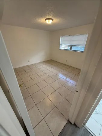 $2,249 | 6840 Pembroke Road, Unit 110, Pembroke Pines, FL 33023