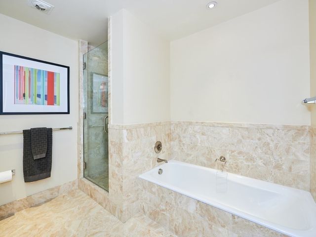 $2,527,500 | 1 Charles Street South, Unit 12D, Boston, MA 02116