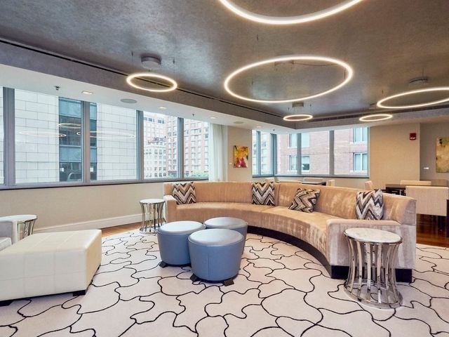 $2,527,500 | 1 Charles Street South, Unit 12D, Boston, MA 02116