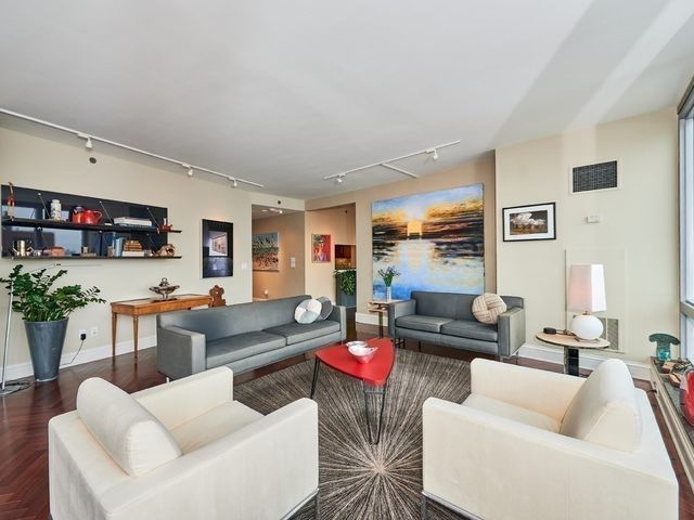 $2,527,500 | 1 Charles Street South, Unit 12D, Boston, MA 02116