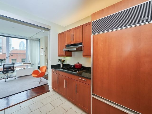 $2,527,500 | 1 Charles Street South, Unit 12D, Boston, MA 02116