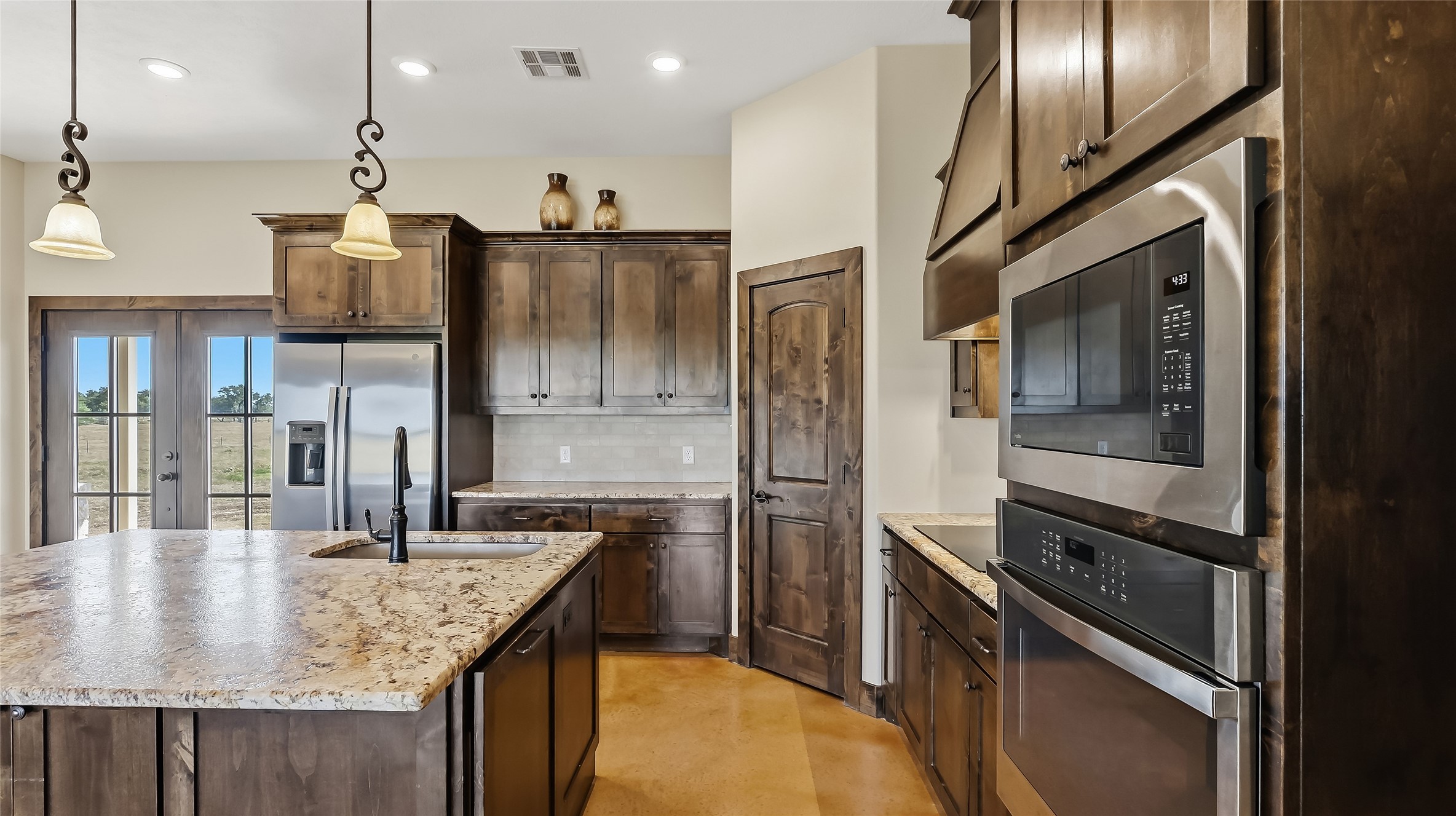 7220 Goehring Road Ledbetter, TX 78946 - Photo 8 of 34 Gallery Image 8