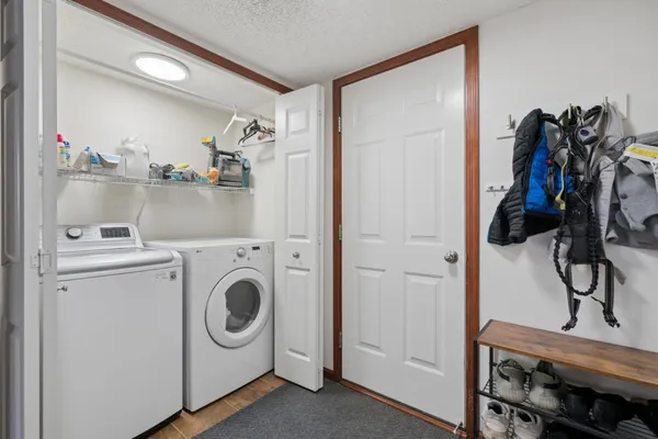 $337,000 | 5207 Scott Lane, Robbinsdale, MN 55422