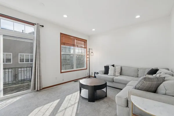 $337,000 | 5207 Scott Lane, Robbinsdale, MN 55422