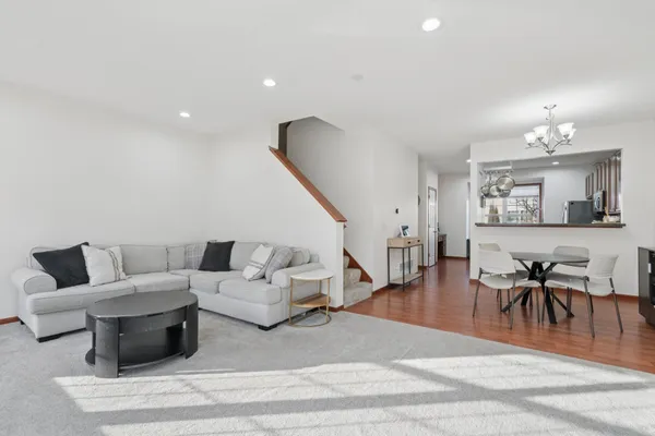 $337,000 | 5207 Scott Lane, Robbinsdale, MN 55422