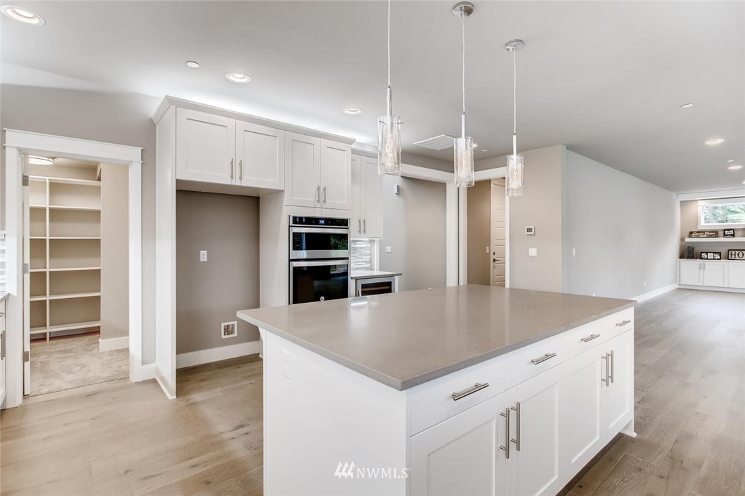 21519 1st Avenue West Bothell, WA 98021 - Photo 8 of 25