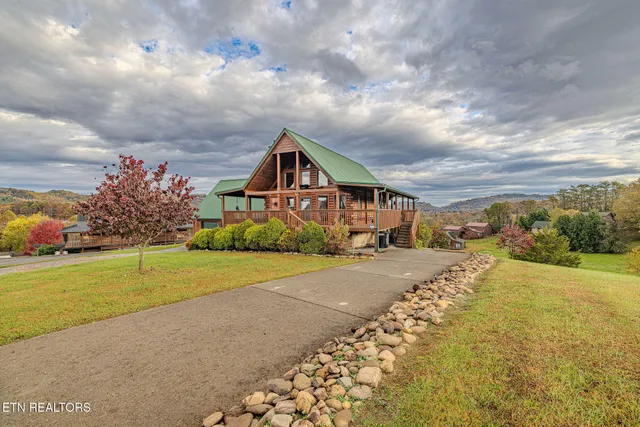 $799,900 | 3452 Cove Meadows Drive, Sevierville, TN 37862