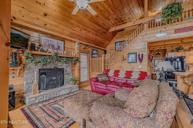 $799,900 | 3452 Cove Meadows Drive, Sevierville, TN 37862