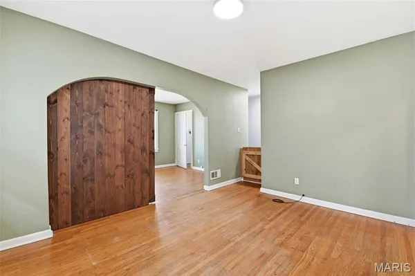 $325,000 | 5042 Tholozan Avenue, Unit 5042 & 5042A, St. Louis, MO 63109