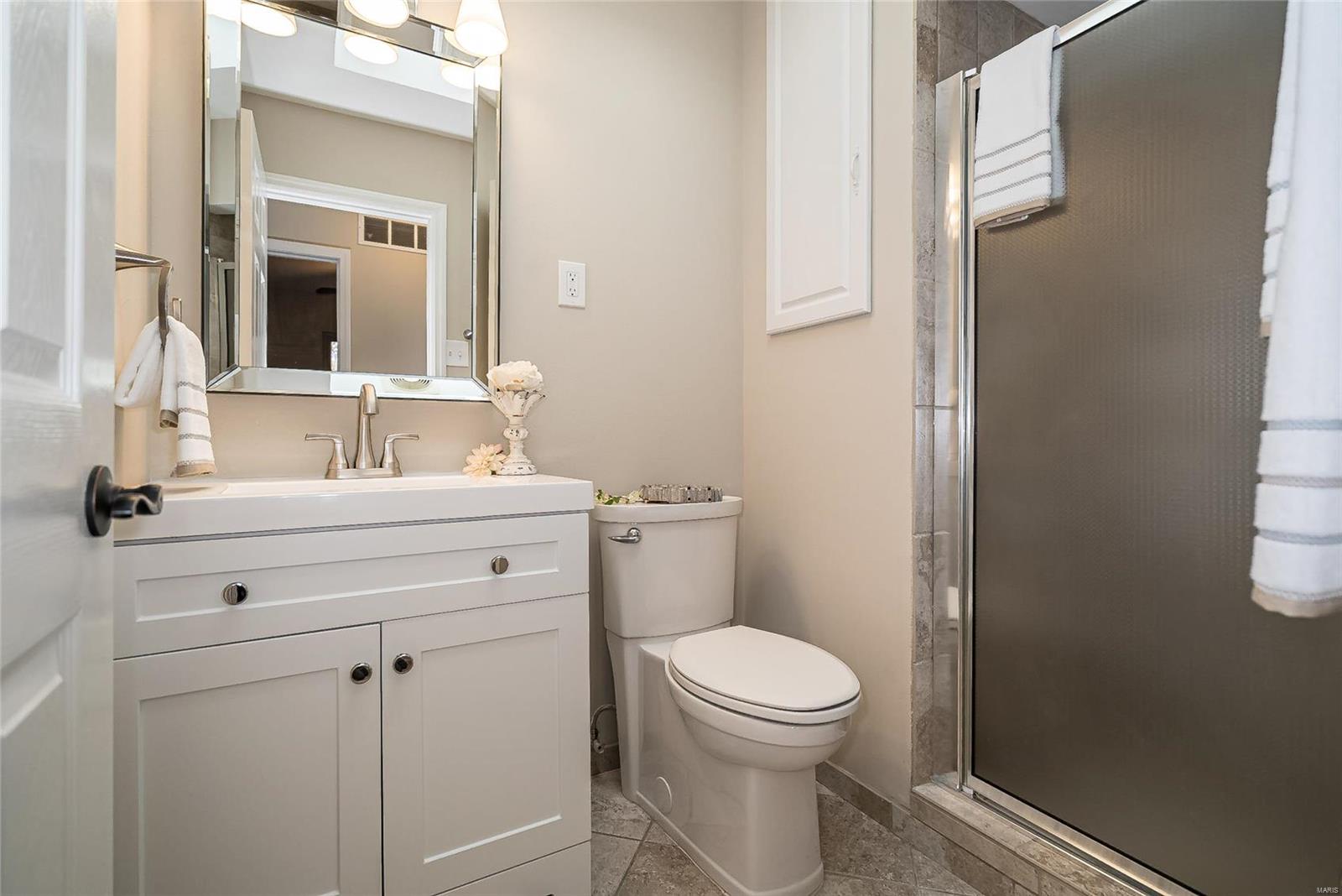 39 Riviera Court St. Louis, MO 63146 - Photo 19 of 30 Gallery Image 19