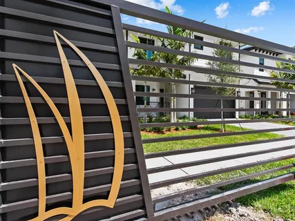 $1,099,000 | 1421 Southwest 23rd Court, Fort Lauderdale, FL 33315