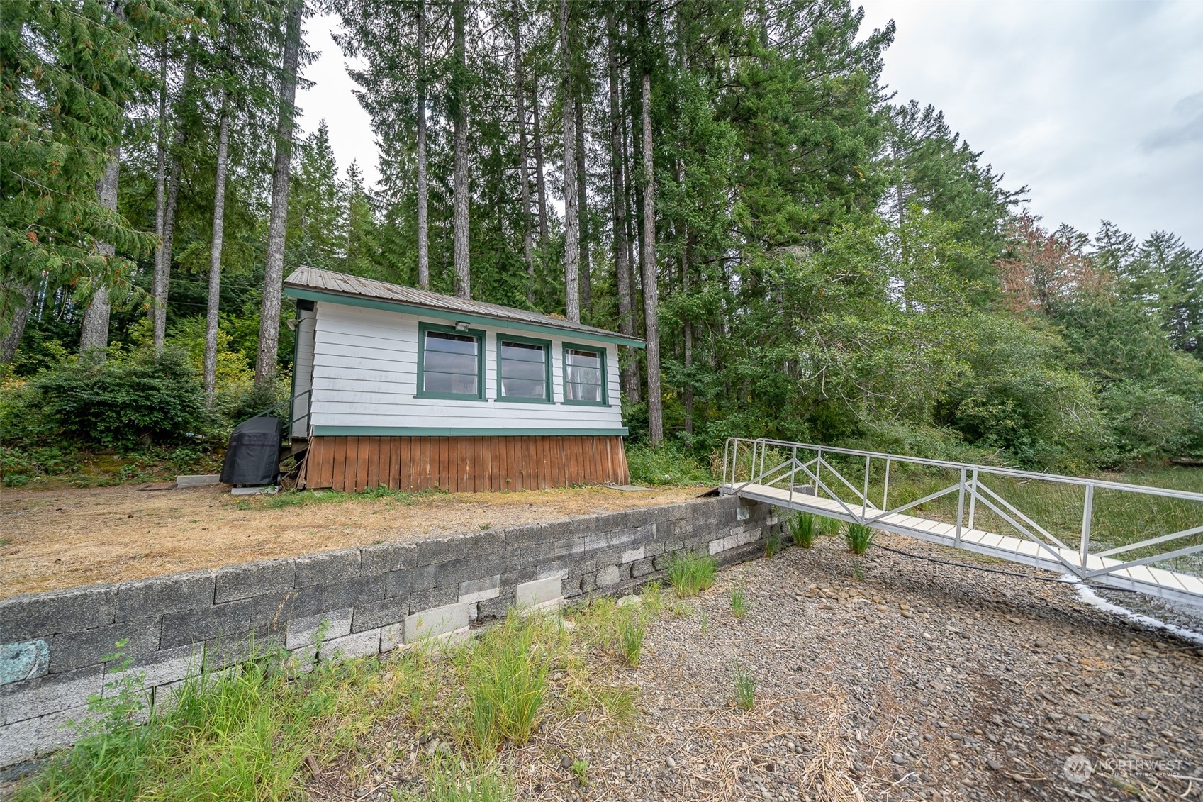 12630 West Shelton Matlock Road Shelton, WA 98584 - Photo 2 of 25 a view of backyard with green space and seating area