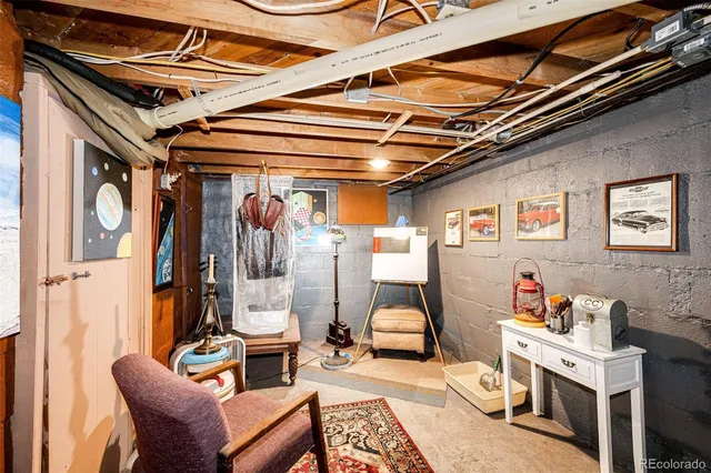 $295,000 | 359 South Sherman Street, Byers, CO 80103