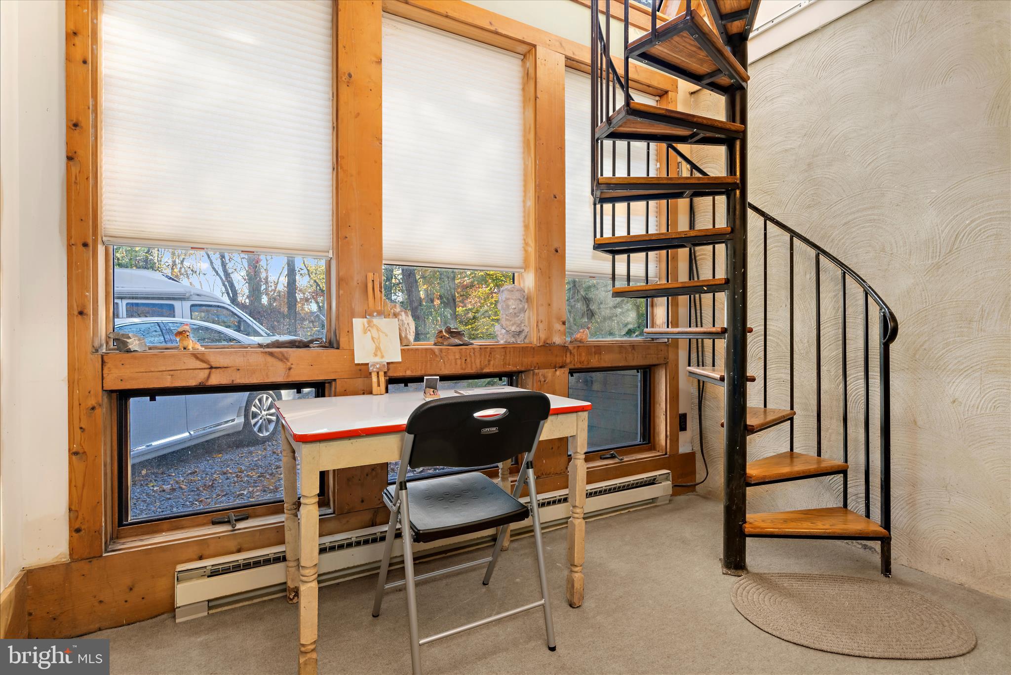 336 Epping Way Annapolis, MD 21401 - Photo 18 of 30 a living room with furniture