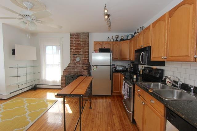199 Spring Street, Unit 3 Portland, ME 04102 - Photo 8 of 14 Kitchen area