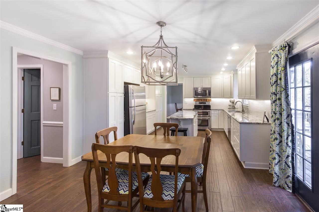 400 Dove Tree Road Greenville, SC 29615 - Photo 8 of 34