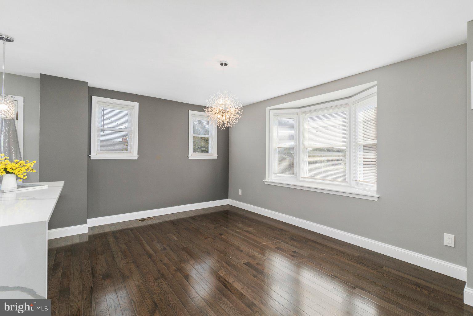 821 Stamford Road Baltimore, MD 21229 - Photo 7 of 36 Dining Room ... 1st Level