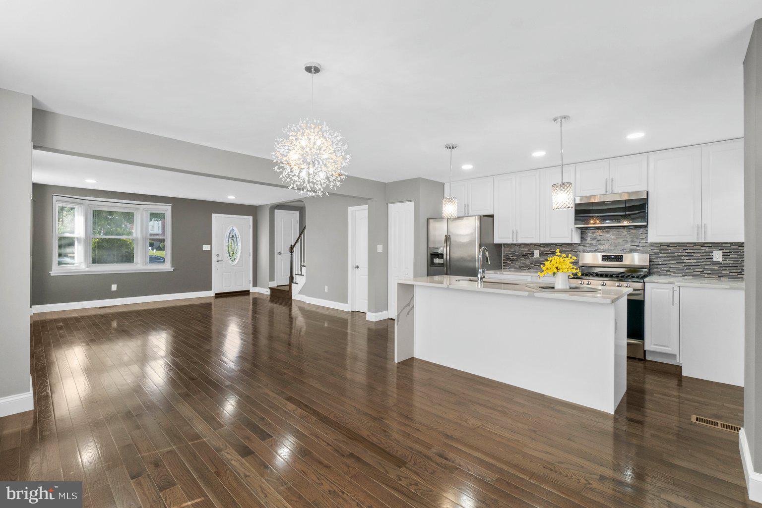 821 Stamford Road Baltimore, MD 21229 - Photo 8 of 36 1st Level