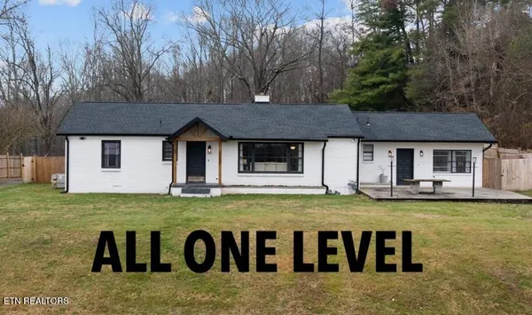 $399,999 | 448 Woolsey Road, Harriman, TN 37748
