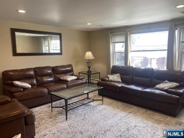 79 Tuttle Street, Unit 2 Wallington, NJ 07057 - Photo 5 of 14