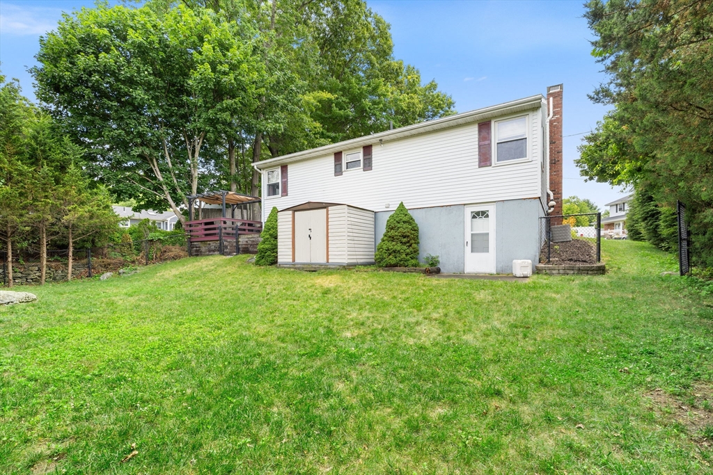 37 Angelo Street Worcester, MA 01604 - Photo 39 of 40