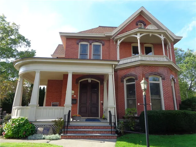 $1,200 | 170 East 1st Street, Unit 1, Corning, NY 14830