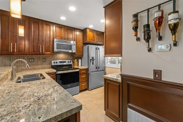 $669,000 | 26 Lakepines, Irvine, CA 92620