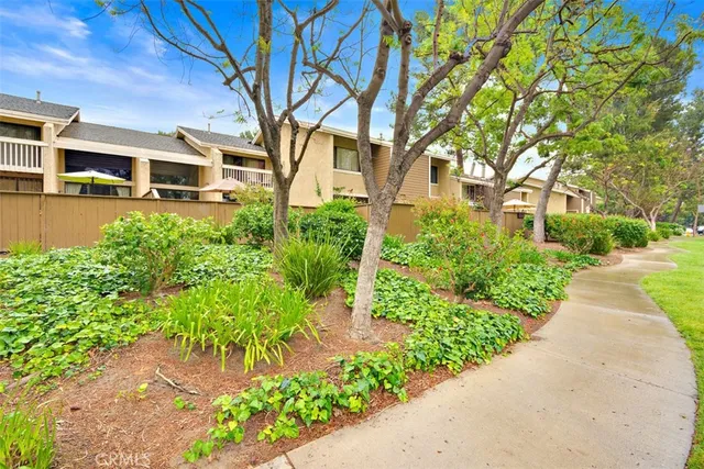 $669,000 | 26 Lakepines, Irvine, CA 92620