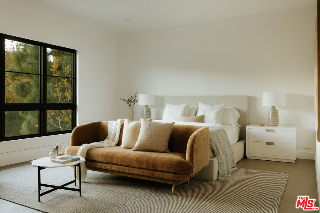 260 Homewood Road Los Angeles, CA 90049 - Photo 22 of 28