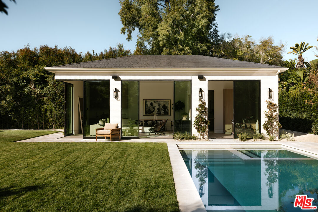 260 Homewood Road Los Angeles, CA 90049 - Photo 24 of 28