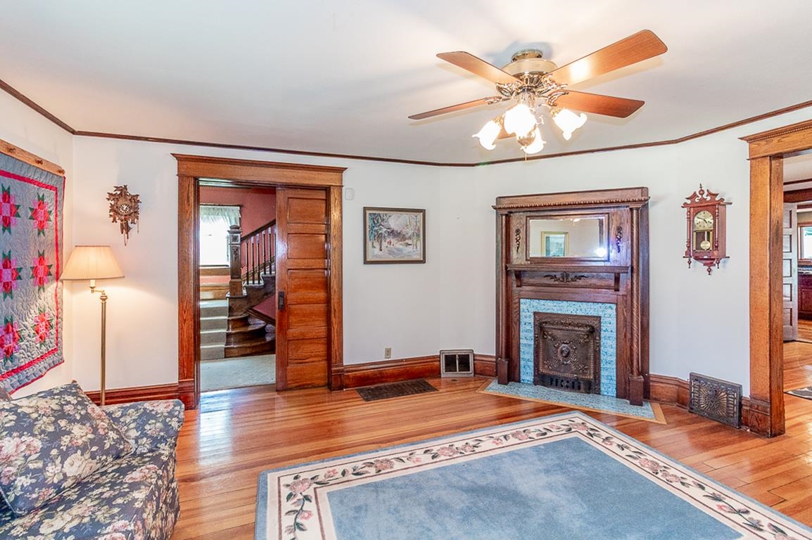 609 Union Street Manawa, WI 54949 - Photo 4 of 75