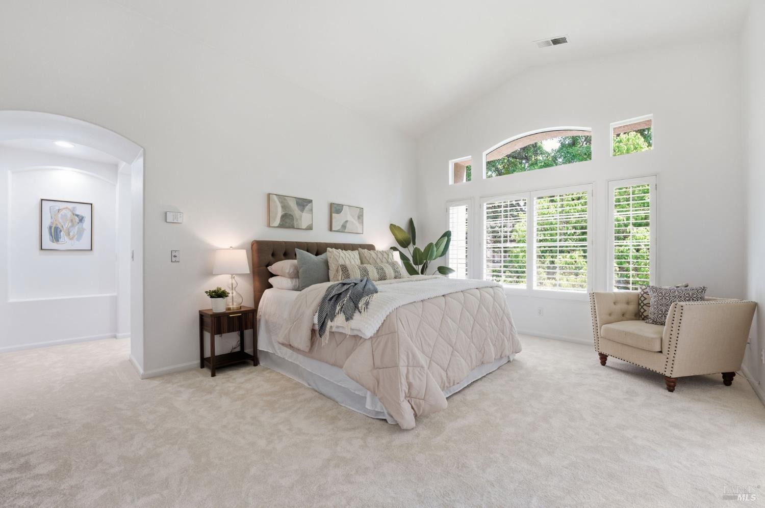 5148 Renaissance Court Fairfield, CA 94534 - Photo 53 of 79 a bedroom with bed and a couch