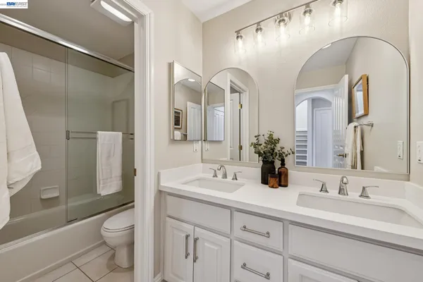 $1,149,000 | 8255 Skyline Circle, Oakland, CA 94605