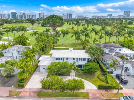 $3,900,000 | 5965 Alton Road, Miami Beach, FL 33140