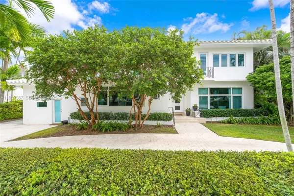 $3,700,000 | 5965 Alton Road, Miami Beach, FL 33140