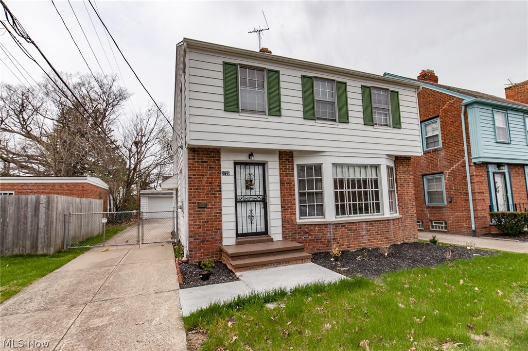 3726 Normandy Road Cleveland, OH 44120 - Photo 2 of 35