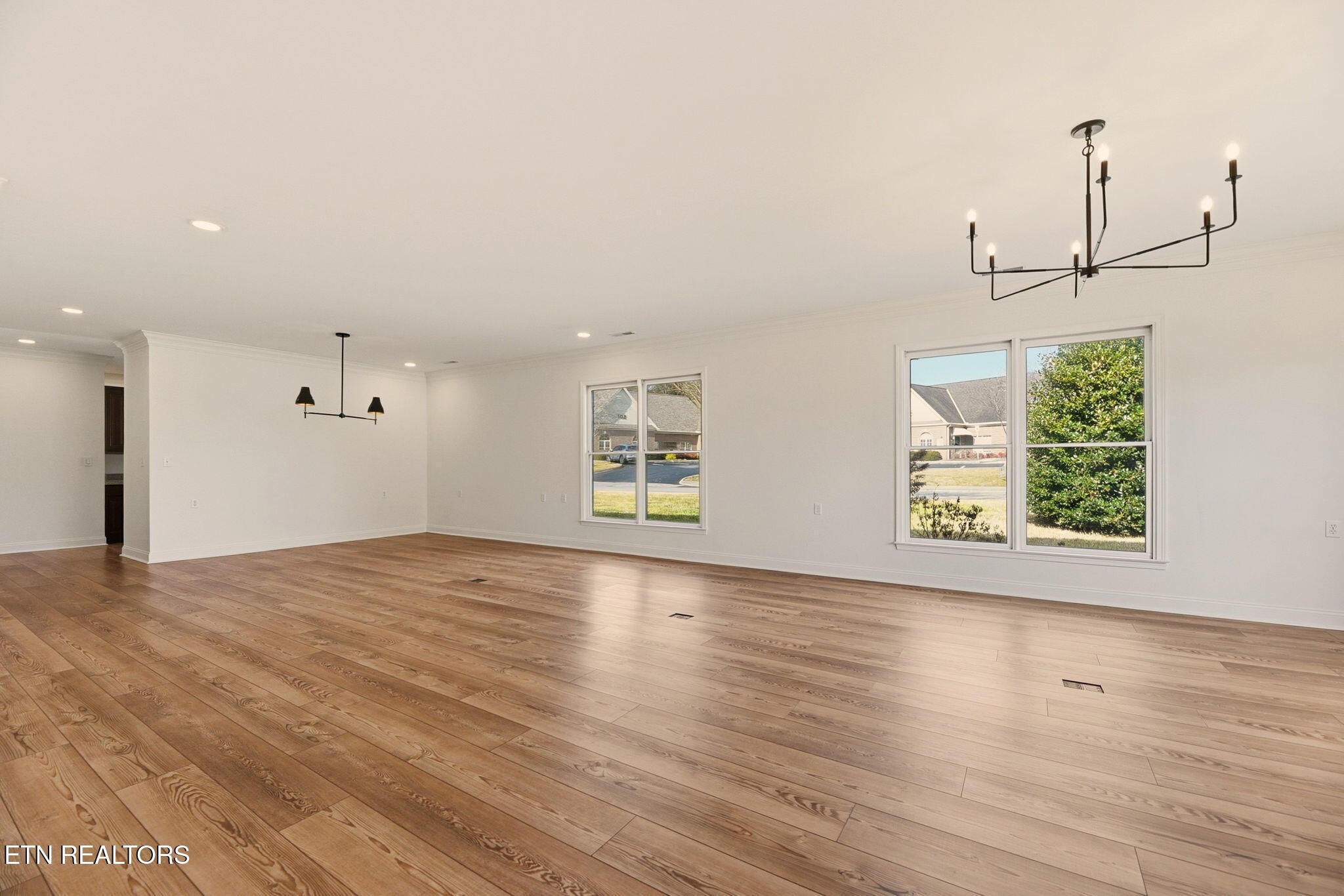 100 Dancer Lane Oak Ridge, TN 37830 - Photo 7 of 37 Gallery Image 7