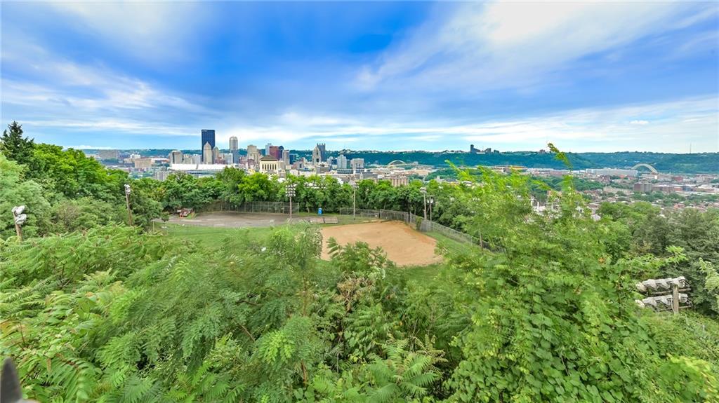 1616 Myler Street Pittsburgh, PA 15212 - Photo 19 of 21