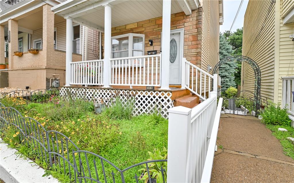 1616 Myler Street Pittsburgh, PA 15212 - Photo 3 of 21