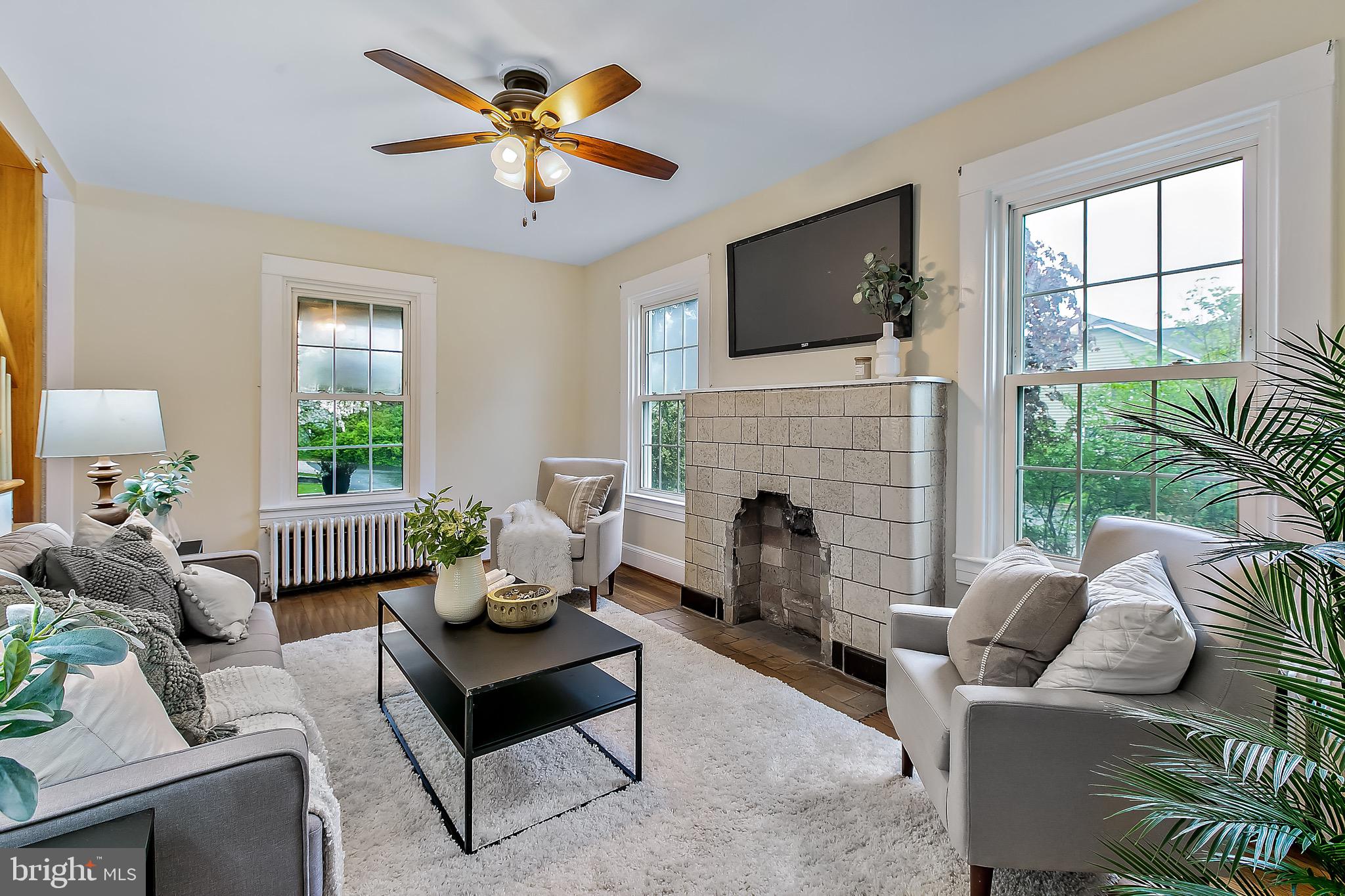 2227 West Geipe Road Catonsville, MD 21228 - Photo 4 of 45 Gallery Image 4