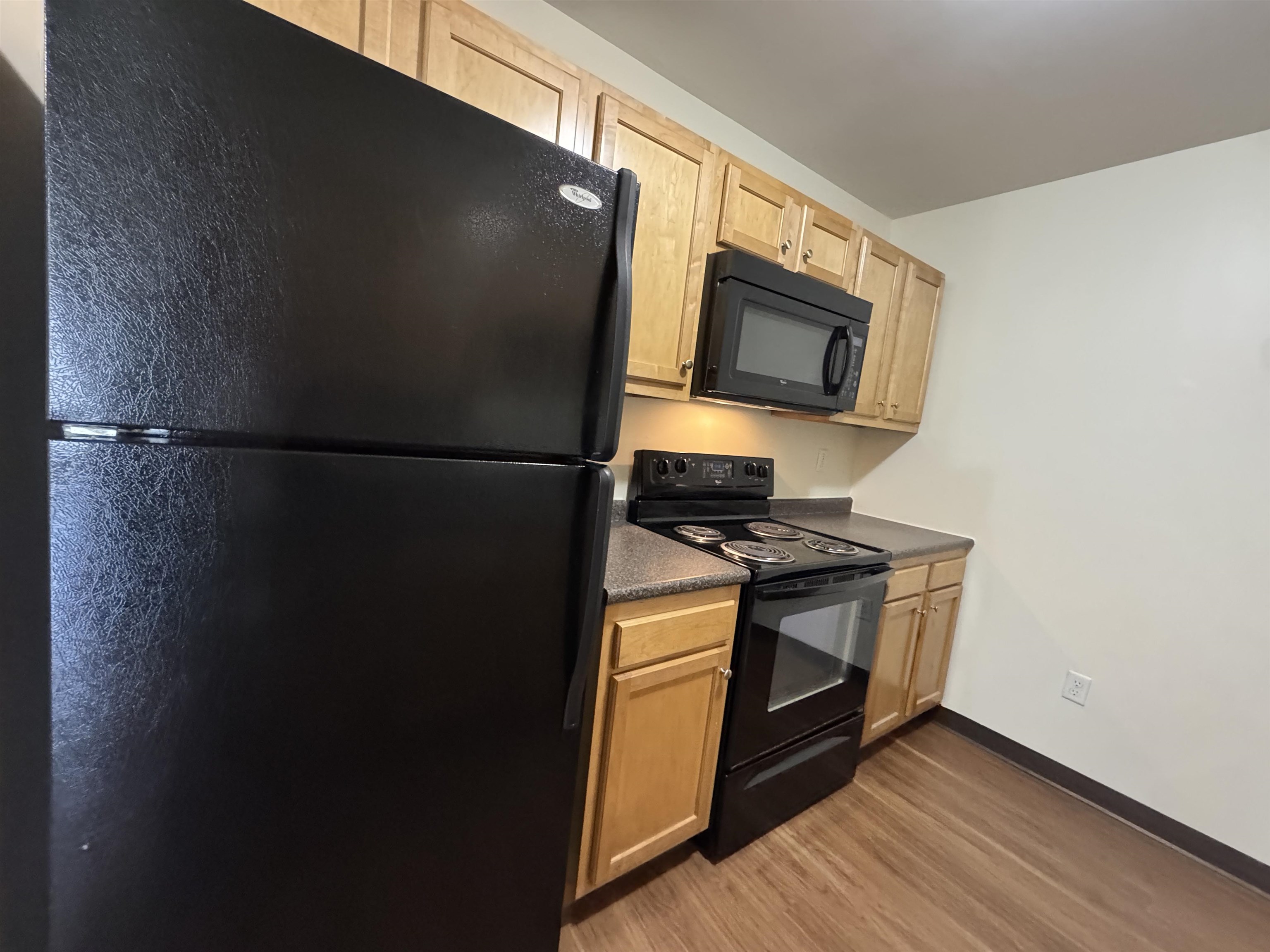 50 Sentinel Court, Unit 306 Manchester, NH 03103 - Photo 10 of 49