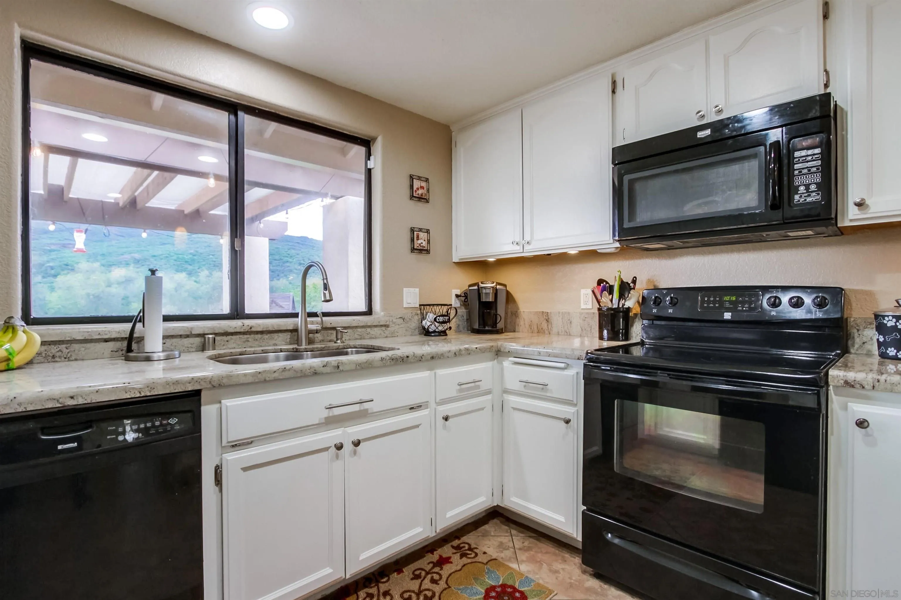 26163 Matlin Road Ramona, CA 92065 - Photo 19 of 71 Gallery Image 19