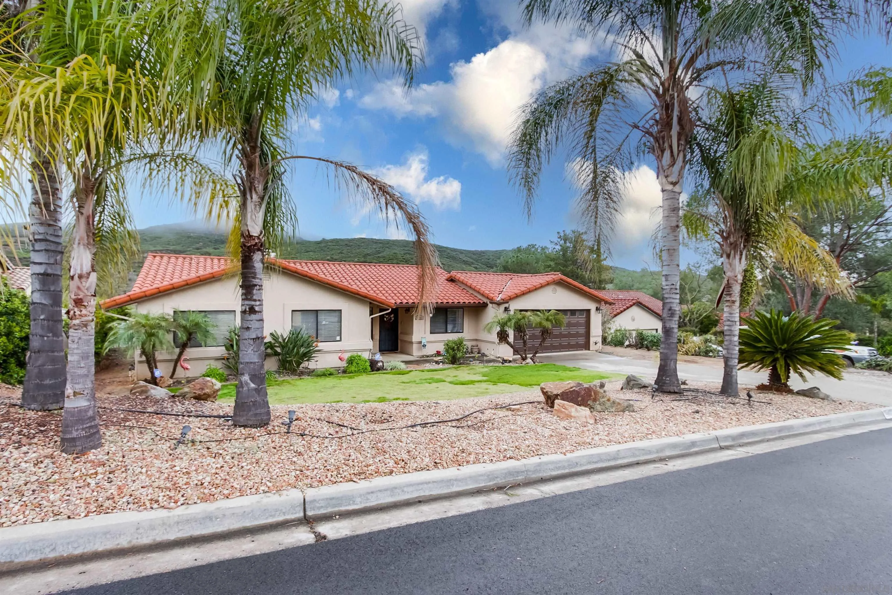 26163 Matlin Road Ramona, CA 92065 - Photo 2 of 71 Gallery Image 2