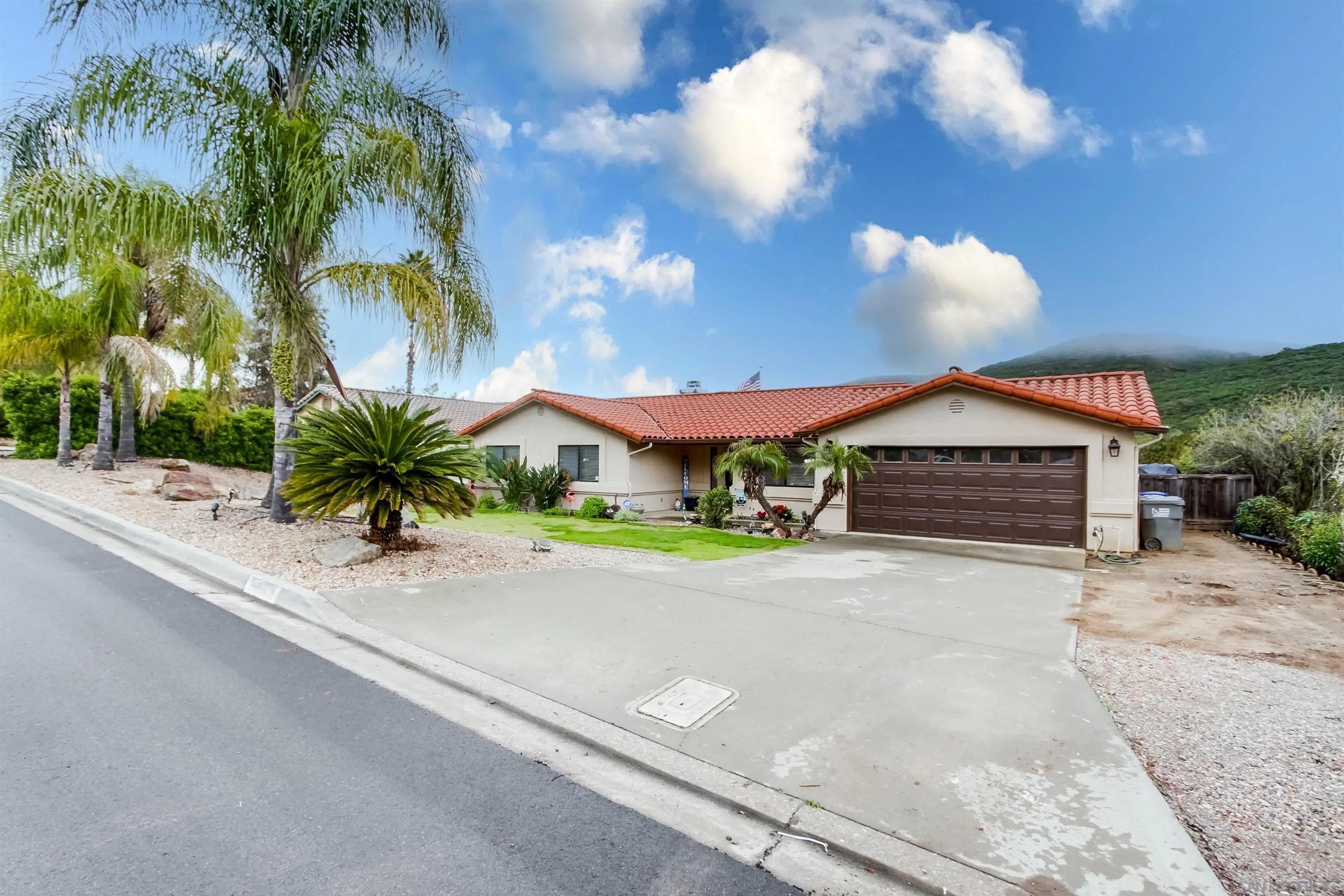 26163 Matlin Road Ramona, CA 92065 - Photo 3 of 71 Gallery Image 3