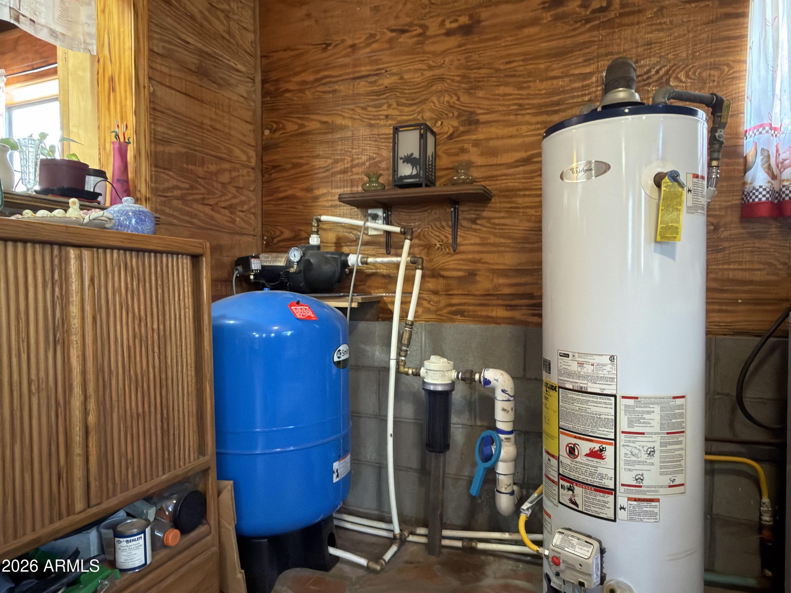 21750 Ranch Road Williams, AZ 86046 - Photo 17 of 47 Indoor Storage Room