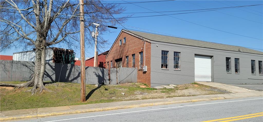 85 West Broad Street Fairburn, GA 30213 - Photo 7 of 23