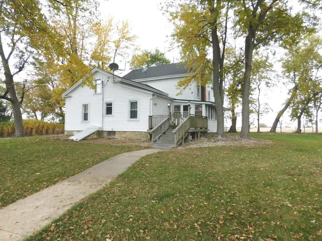 $1,550 | 3986 Rollo Road, Earlville, IL 60518